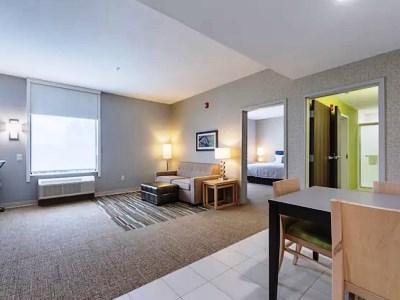 Hotel Home2 By Hilton Dallas